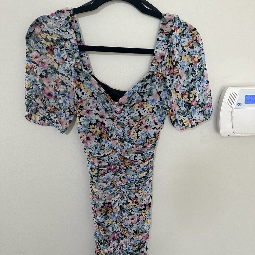 CUTE FLORAL DRESS